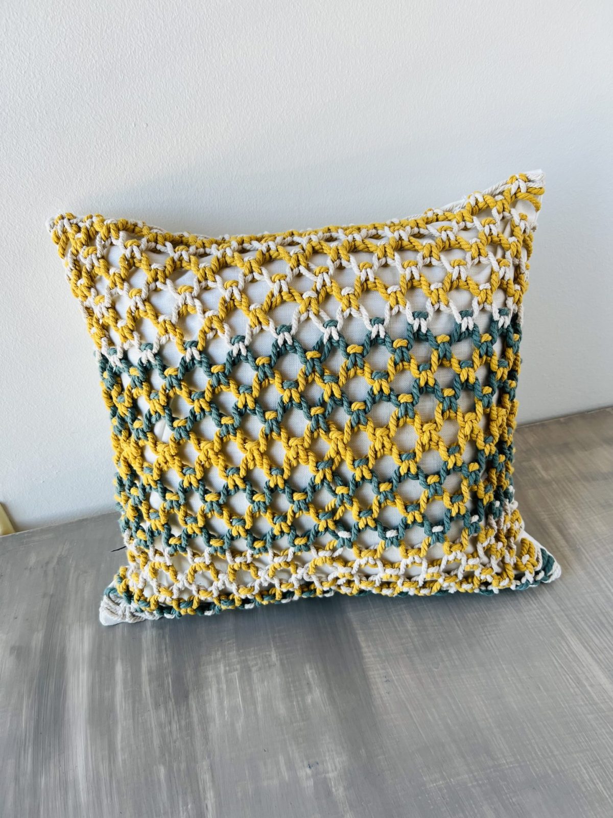 Deluna Cushions