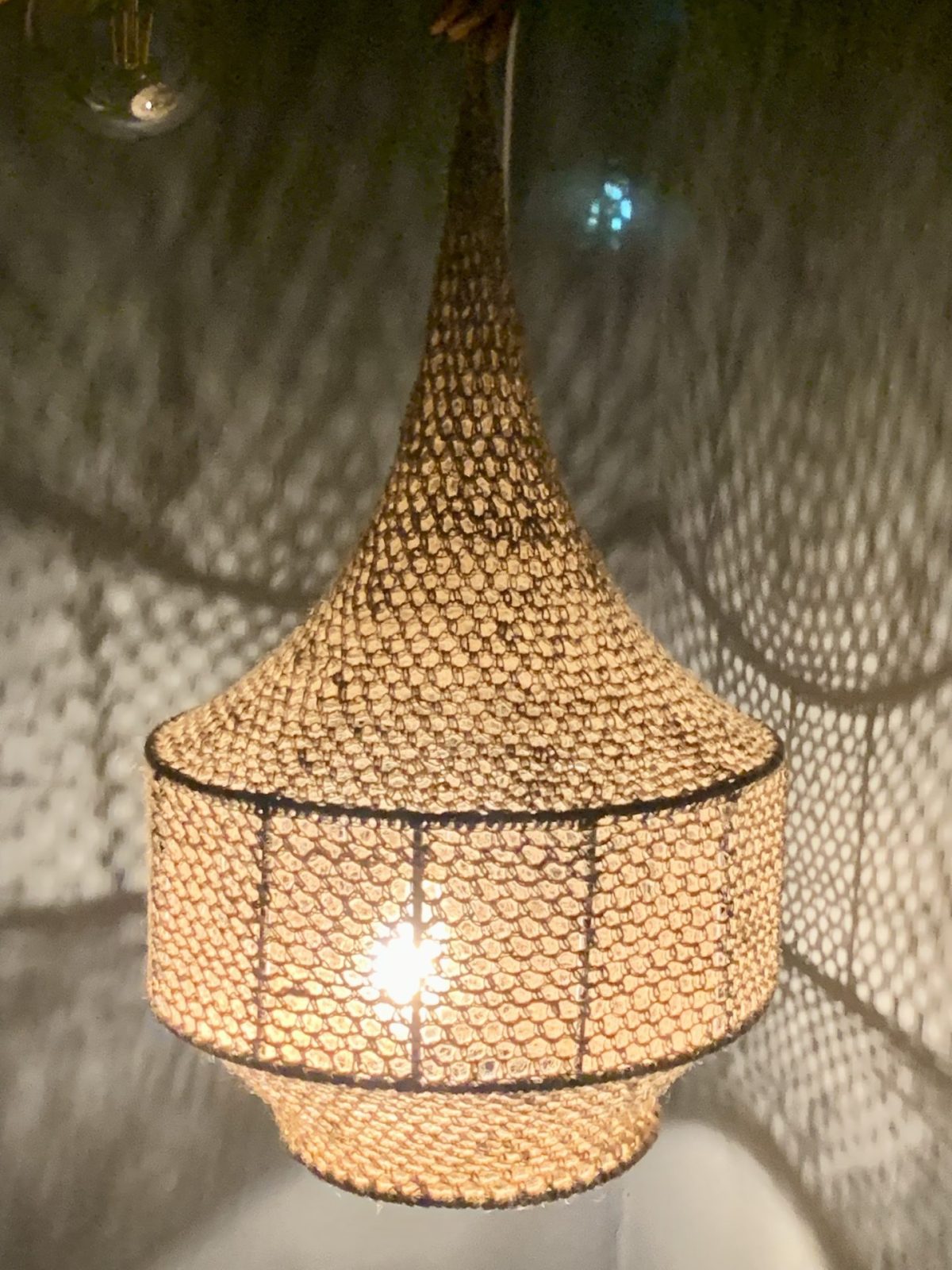 pendant light